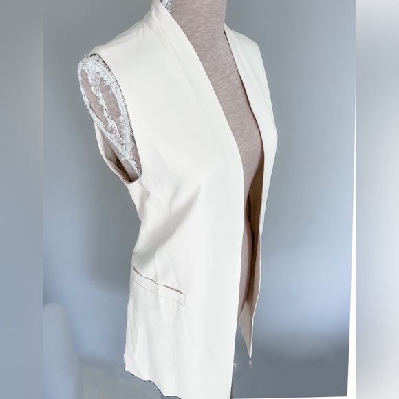 Oversized relaxed vest - Picture 5 of 10